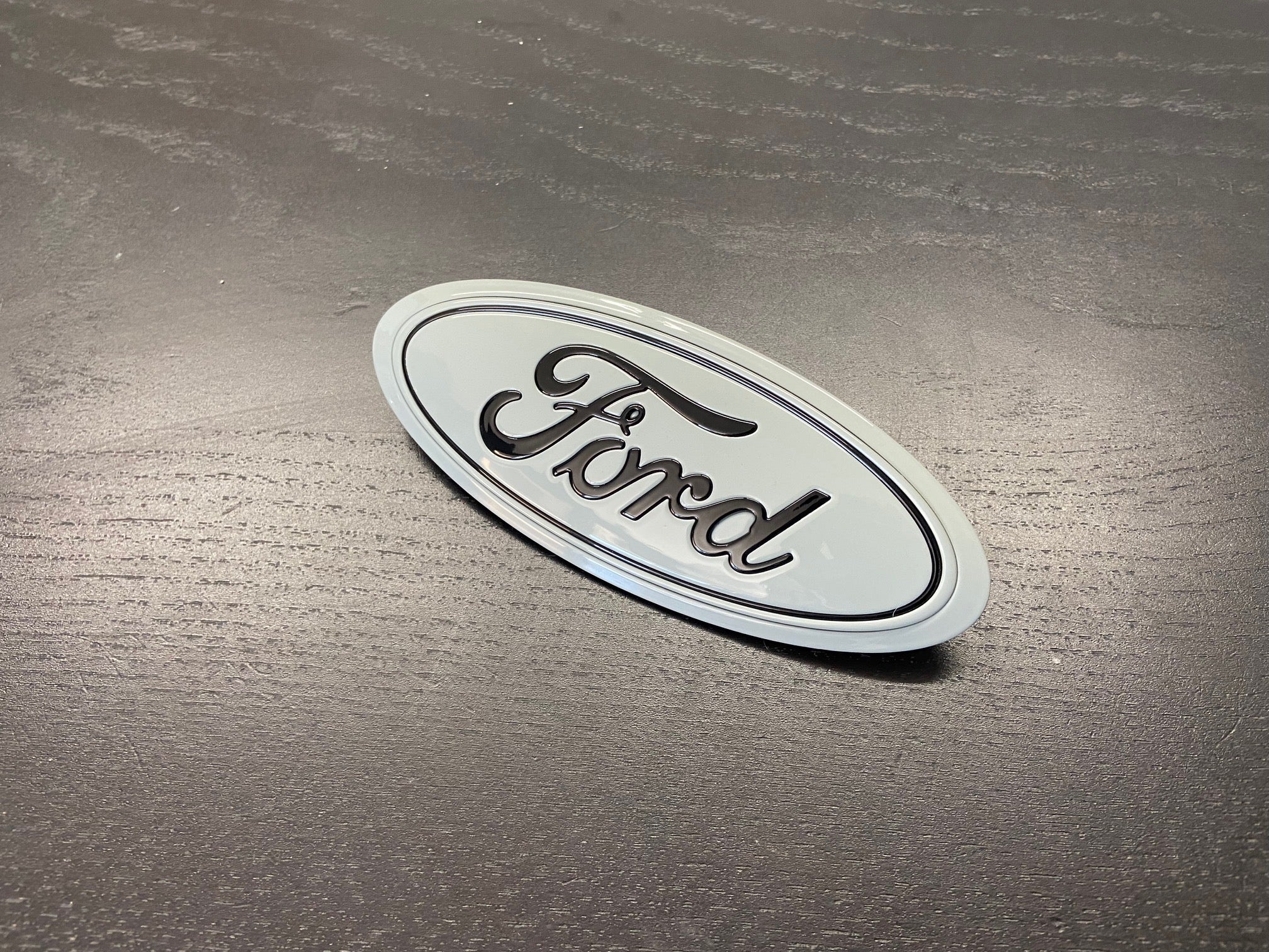 2021-2026 Bronco Full/Sport rear emblem custom color order - Image 13