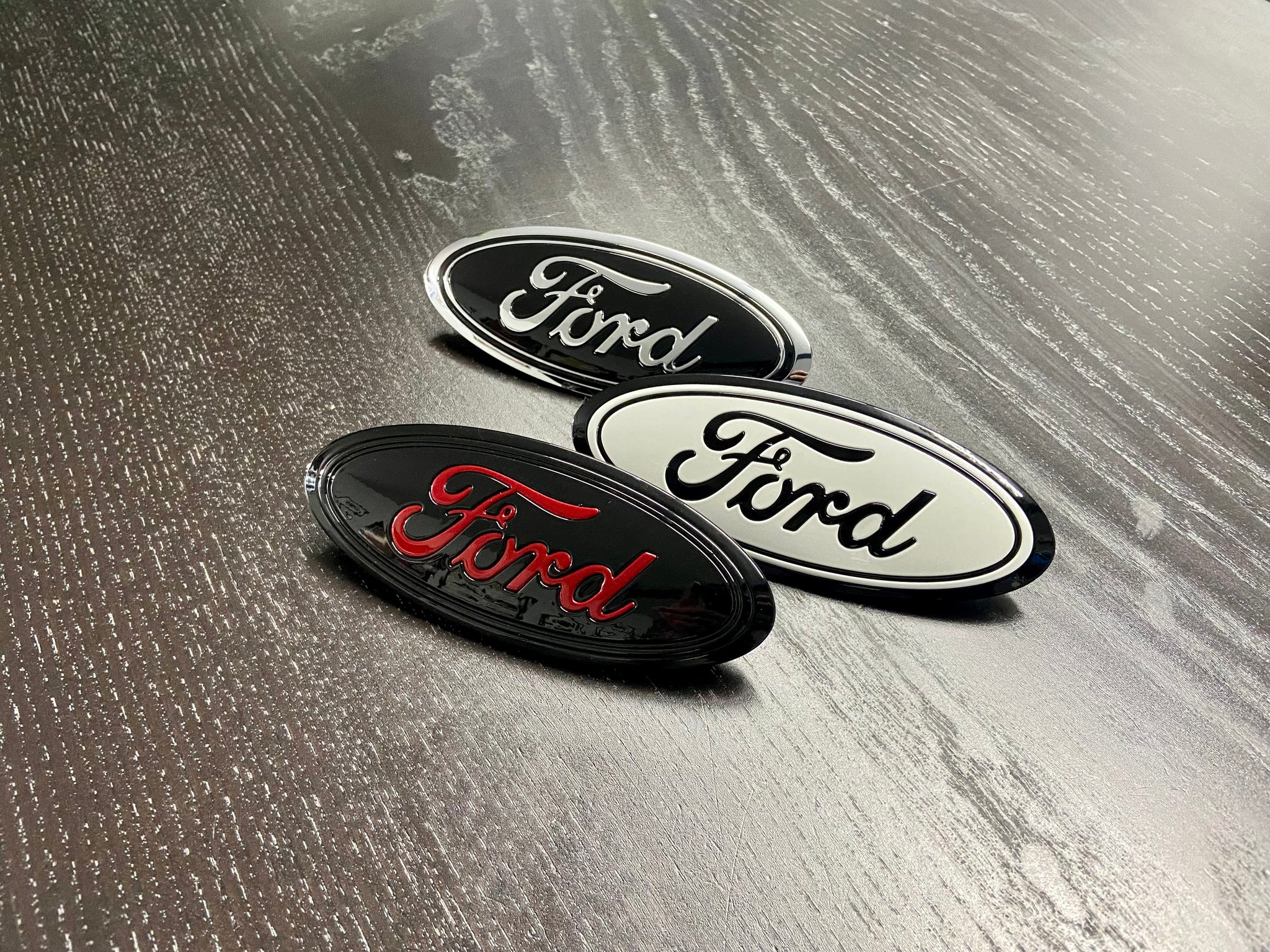 2021-2026 Bronco Full/Sport rear emblem custom color order - Image 3