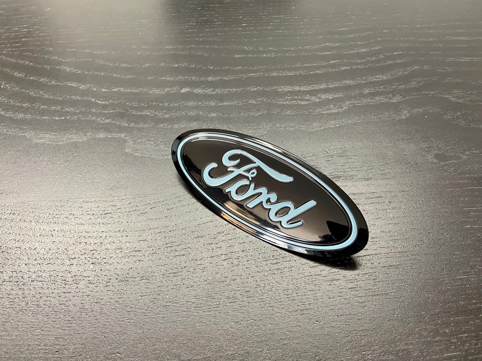 2021-2026 Bronco Full/Sport rear emblem custom color order - Image 10